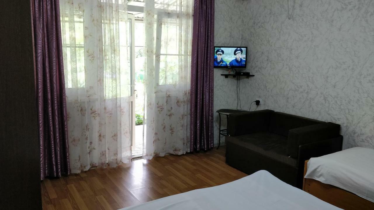 Tikhaya Gavan Guest House Gagry Zewnętrze zdjęcie